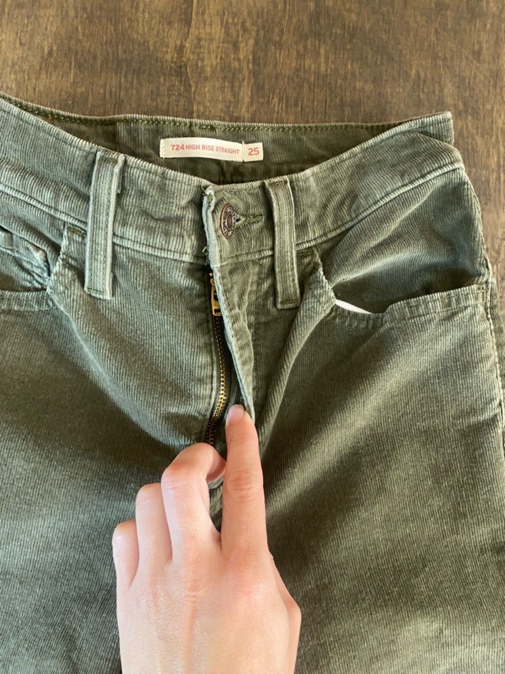 Levi’s High Rise Straight Olive Green Corduroy Pants - Picture 3 of 5